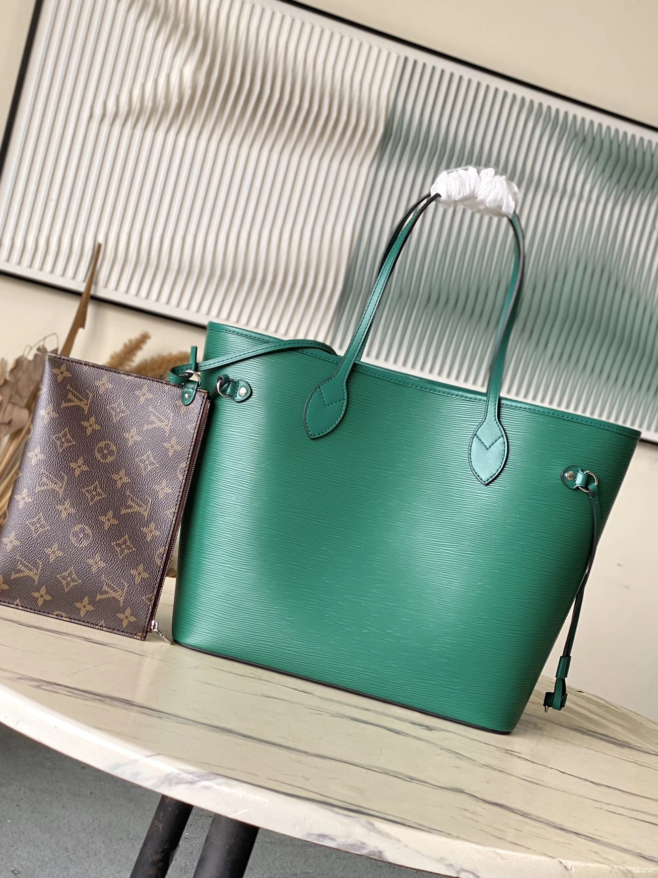 NEVERFULL MM-31*28*14cm VUITTON LOUIS 0801